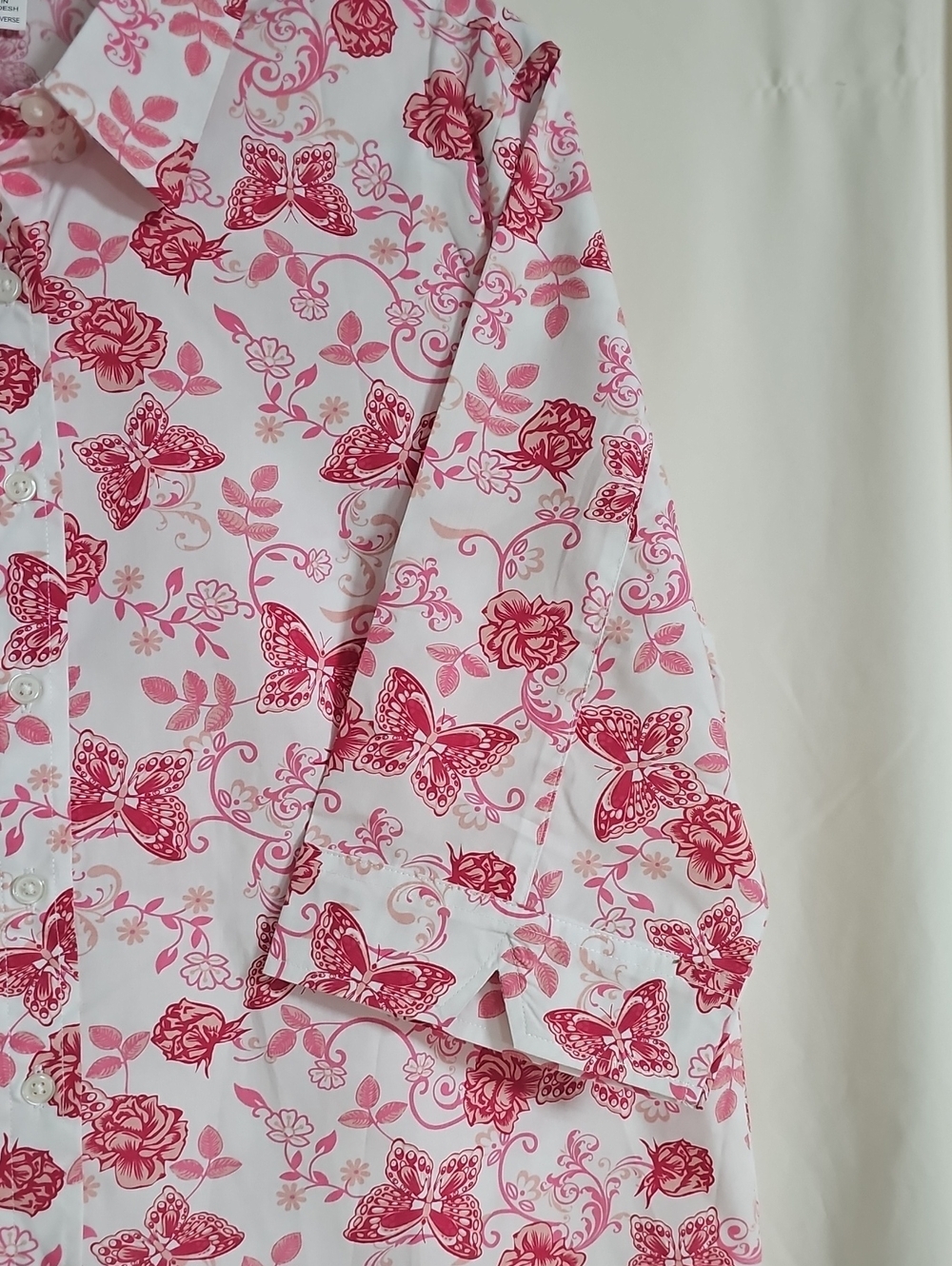 American Sweetheart Pink & White Butterfly Floral Button-Up Shirt - Picture 4 of 7